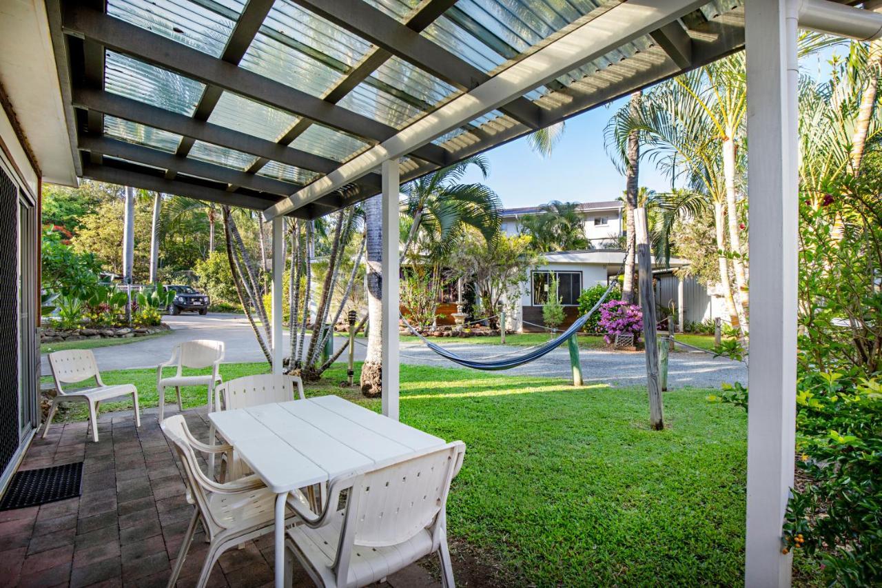 Bush Village Holiday Cabins Airlie Beach Buitenkant foto
